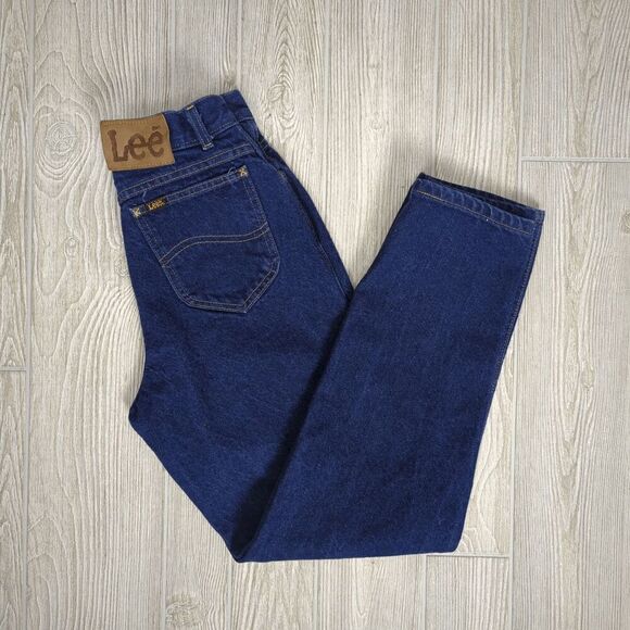 Vintage Lee Juniors Size 9 Dark Wash Straight Leg Blue Jeans - Picture 3 of 8